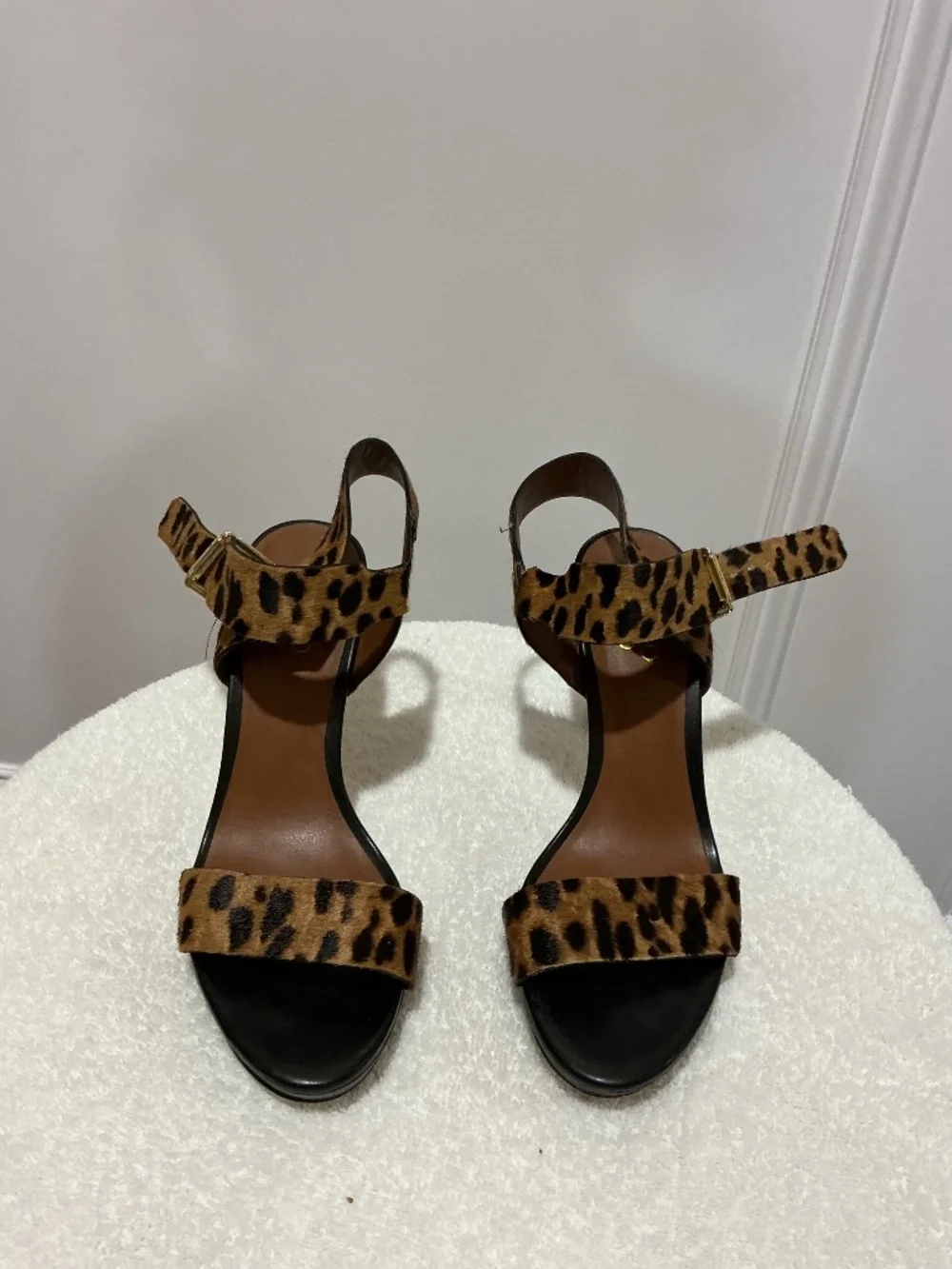 Franco Sarto Platform Animal print Calf hair Sandals Heels 7M